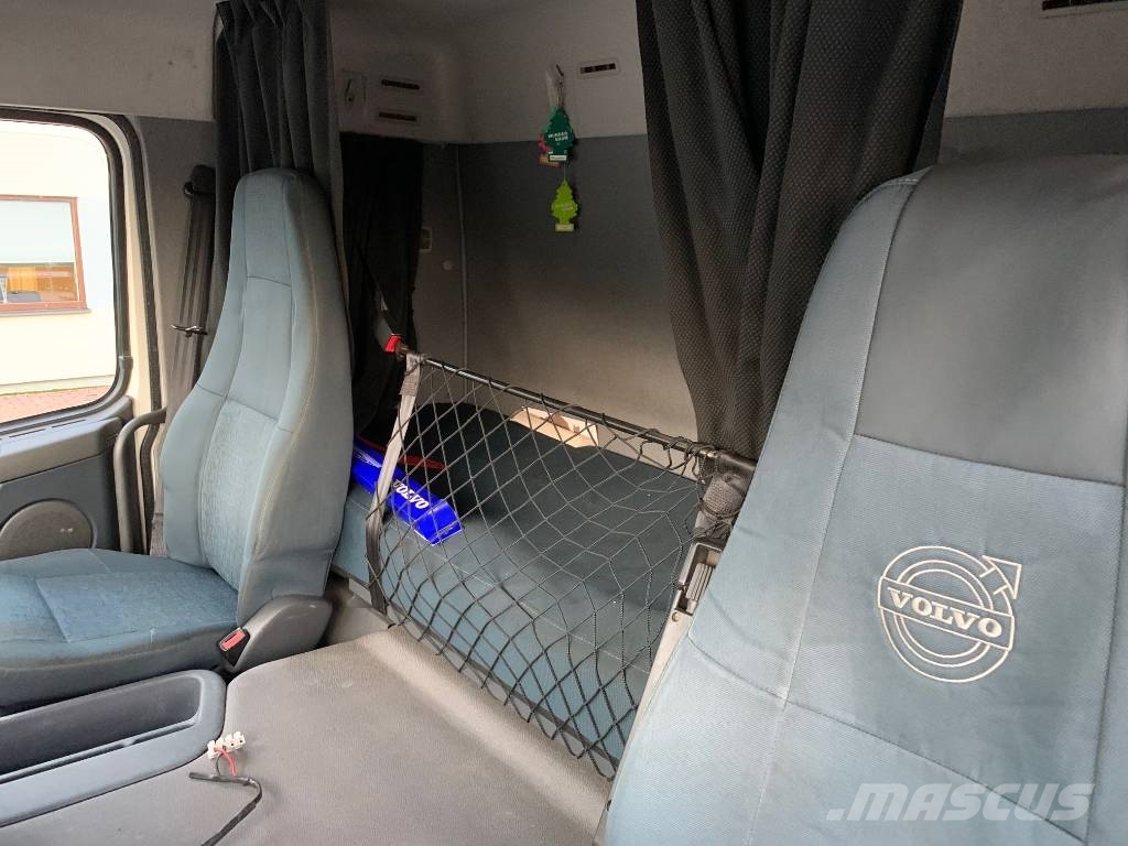 Volvo FM330 6x2+EURO5+VINCH Atkritumu izvešanas transports