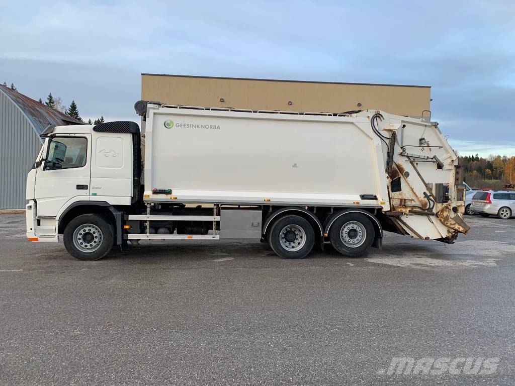Volvo FM330 6x2+EURO5+VINCH Atkritumu izvešanas transports