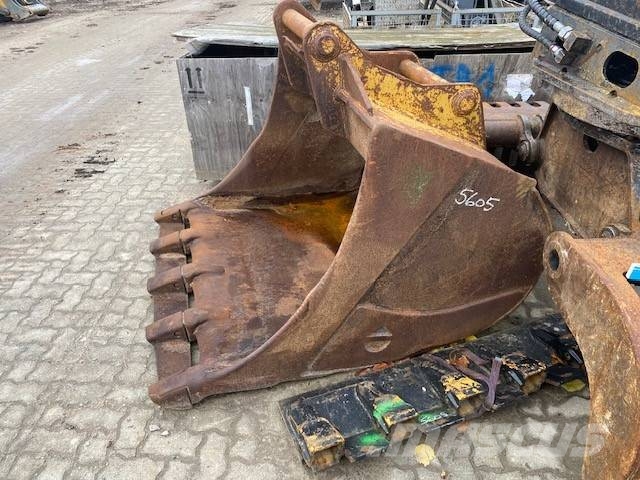  (5605)  1.60 m TL / bucket Excavator