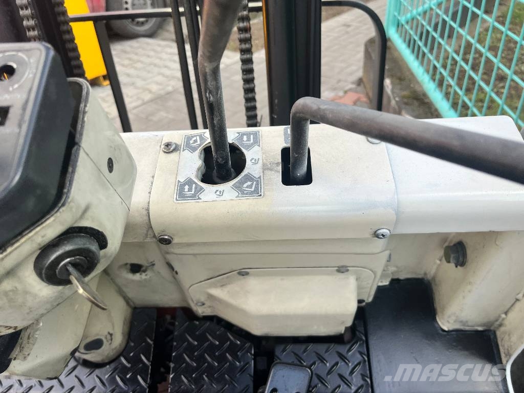 Nissan M01L-20U V-4118 IO Electric forklifts