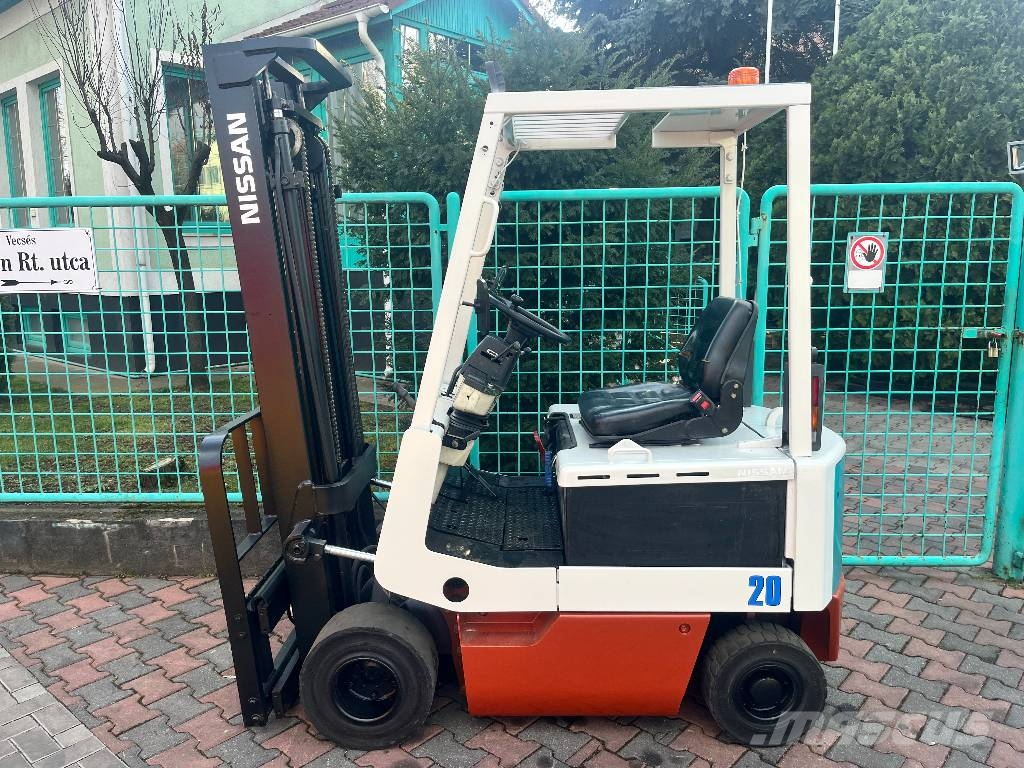 Nissan M01L-20U V-4118 IO Electric forklifts