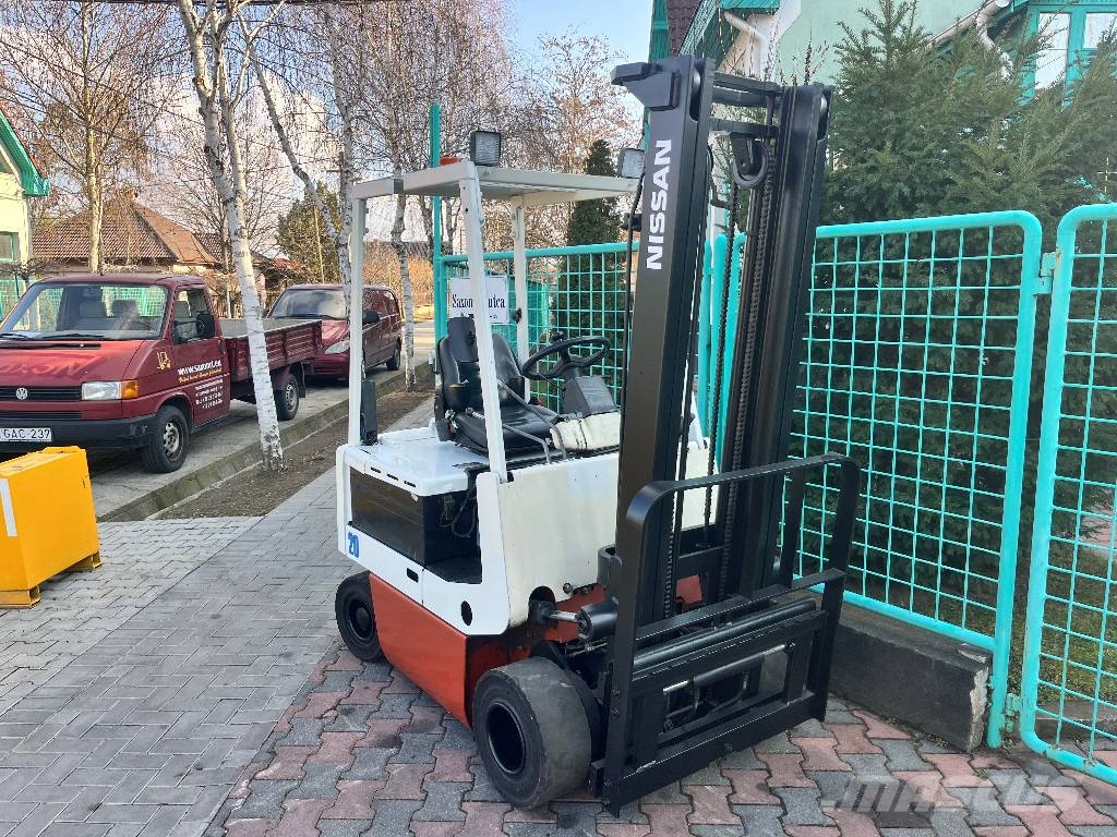 Nissan M01L-20U V-4118 IO Electric forklifts