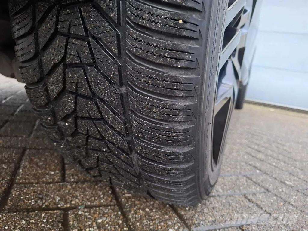 Land Rover Range Rover Sport 4.4 SDV8 Autobiography PKWs