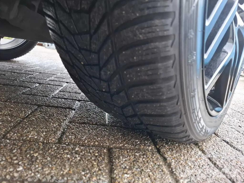 Land Rover Range Rover Sport 4.4 SDV8 Autobiography PKWs