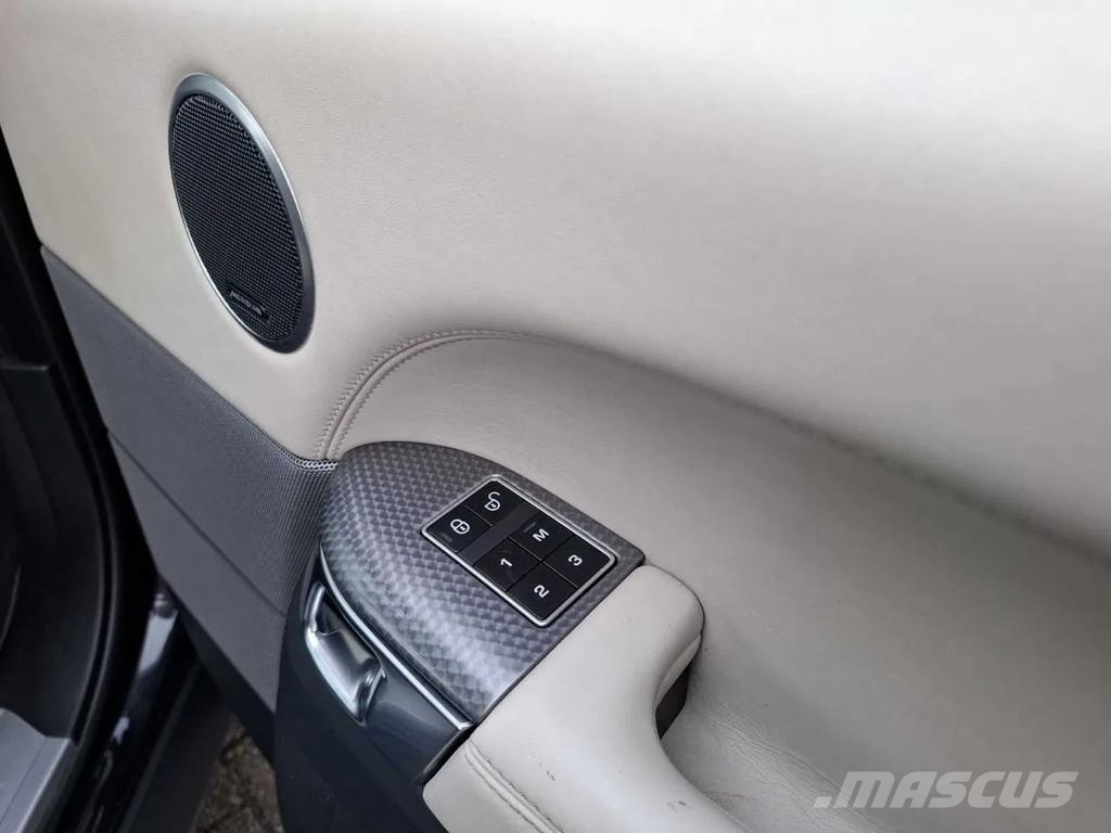 Land Rover Range Rover Sport 4.4 SDV8 Autobiography PKWs