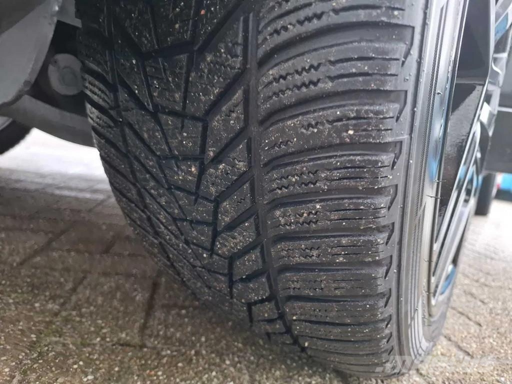 Land Rover Range Rover Sport 4.4 SDV8 Autobiography PKWs