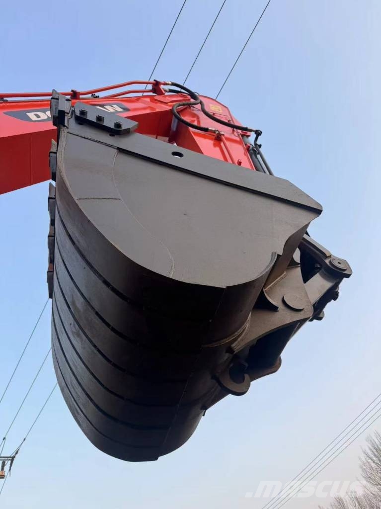 Doosan DX300LC-9C Εκσκαφείς με ερπύστριες