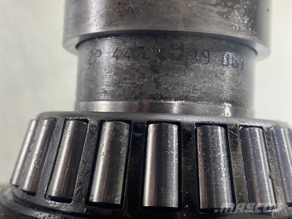 Volvo L30B-Z/X-VOE11715032-ZF AV-230--Wheel hub/Radnabe LKW-Achsen