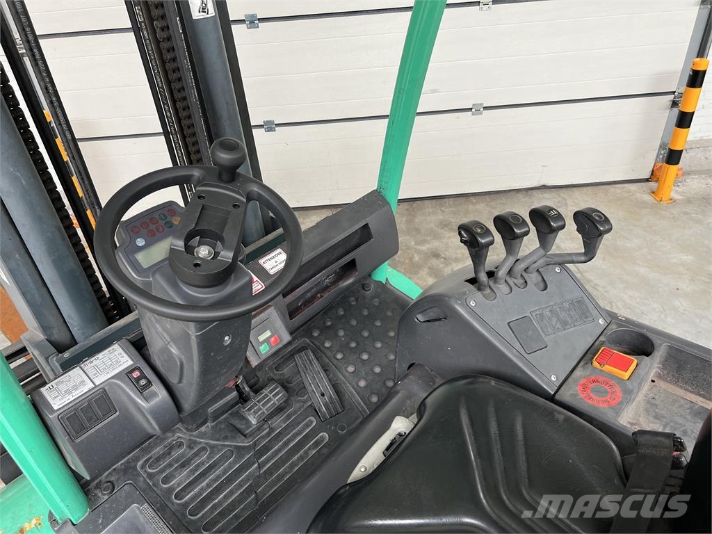 Jungheinrich EFG550 Sähkötrukit