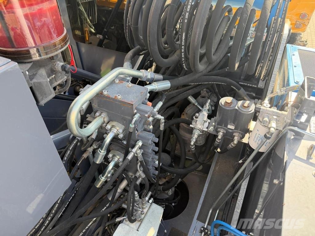 Fuchs MHL 360 S5 Materialumschlag