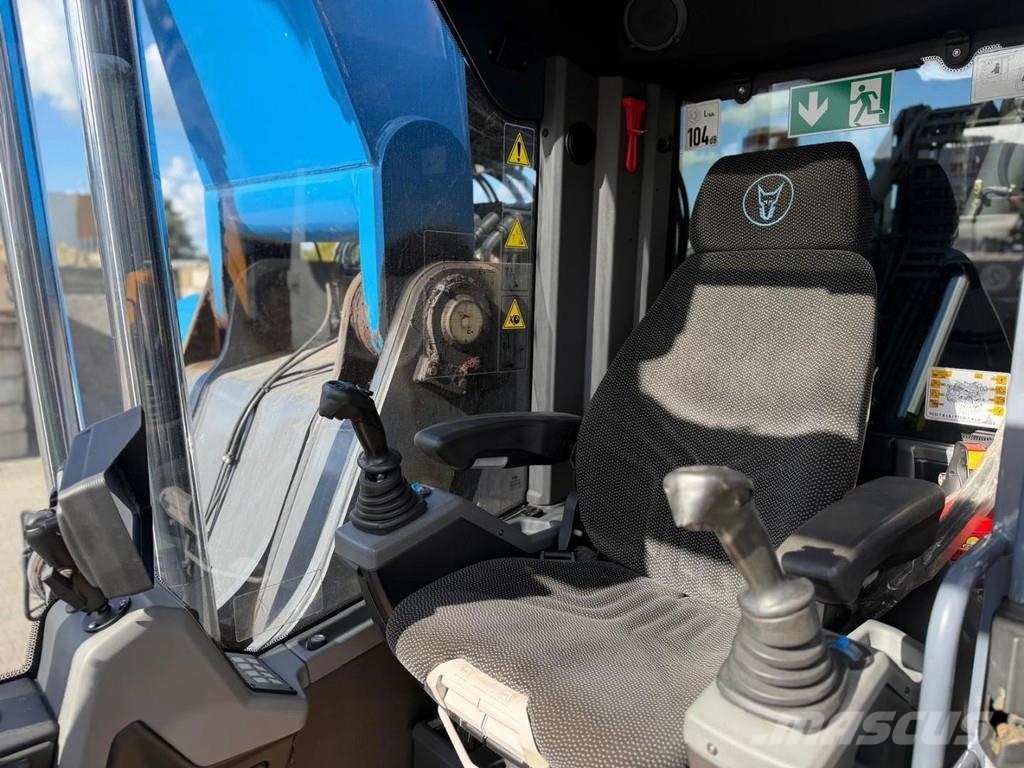 Fuchs MHL 360 S5 Waste / industry handlers
