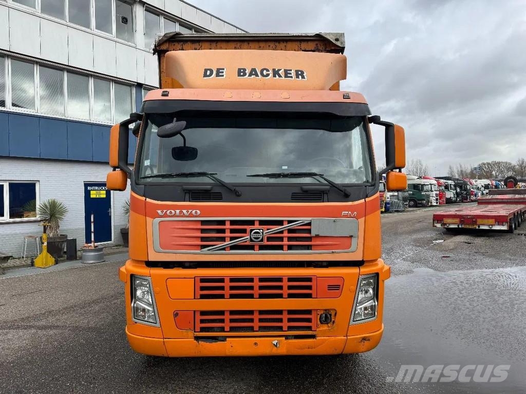 Volvo FM 340 6X2 DHOLLANDIA 2000 KG CURTAINS Camión con caja abierta