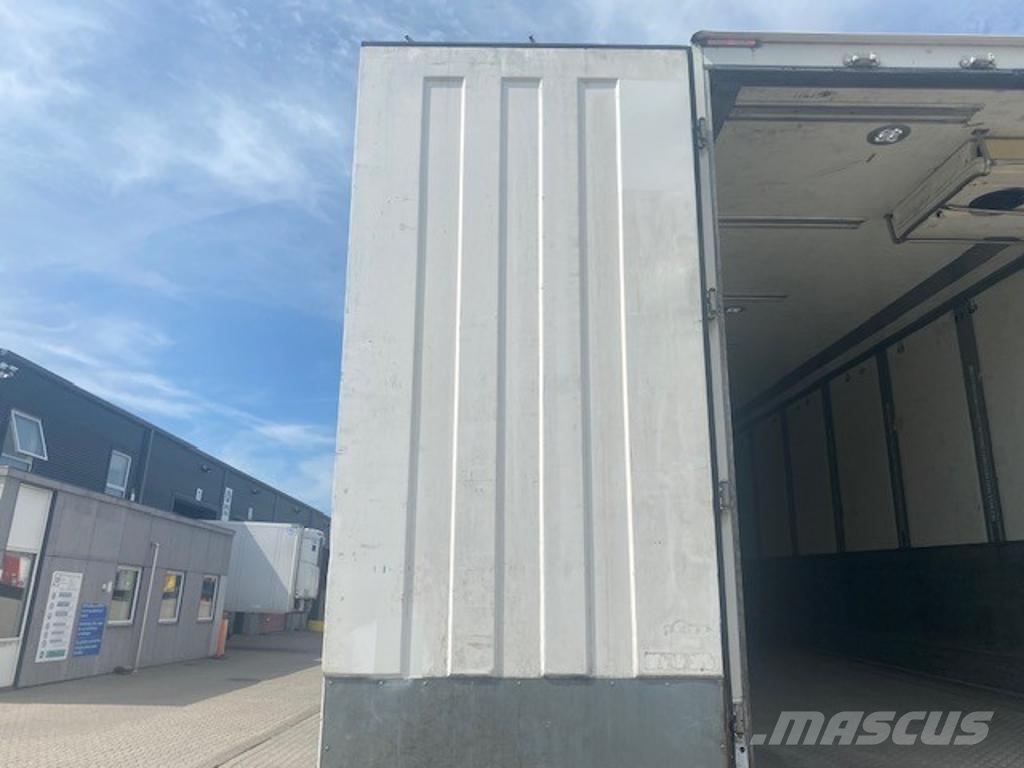 AB EKERI OY Trailer Reefer Full Side Opening - Dual C Kühlauflieger