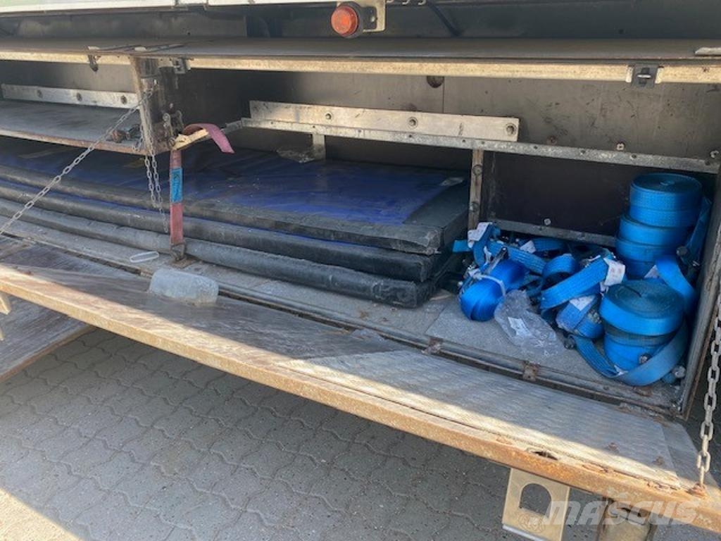 AB EKERI OY Trailer Reefer Full Side Opening - Dual C Kühlauflieger