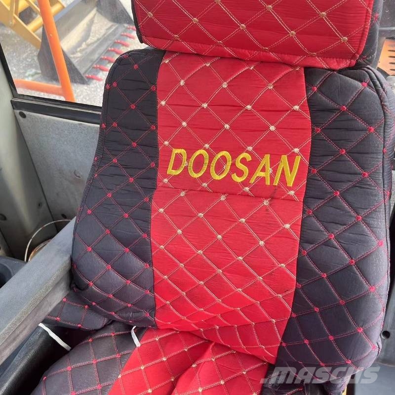 Doosan DL 505 Læssemaskiner på hjul