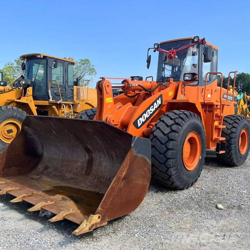 Doosan DL 505 Læssemaskiner på hjul