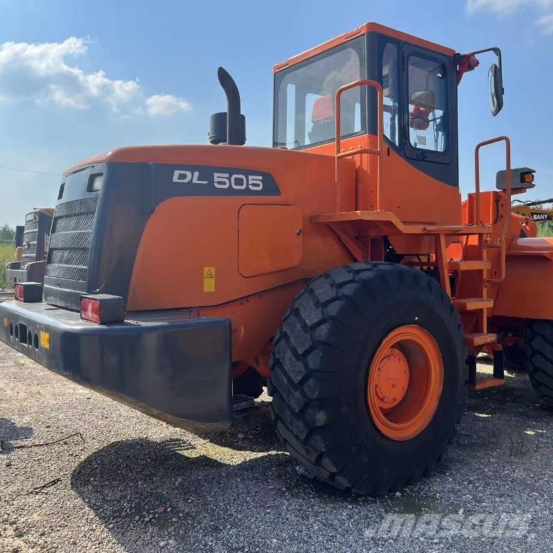 Doosan DL 505 Læssemaskiner på hjul