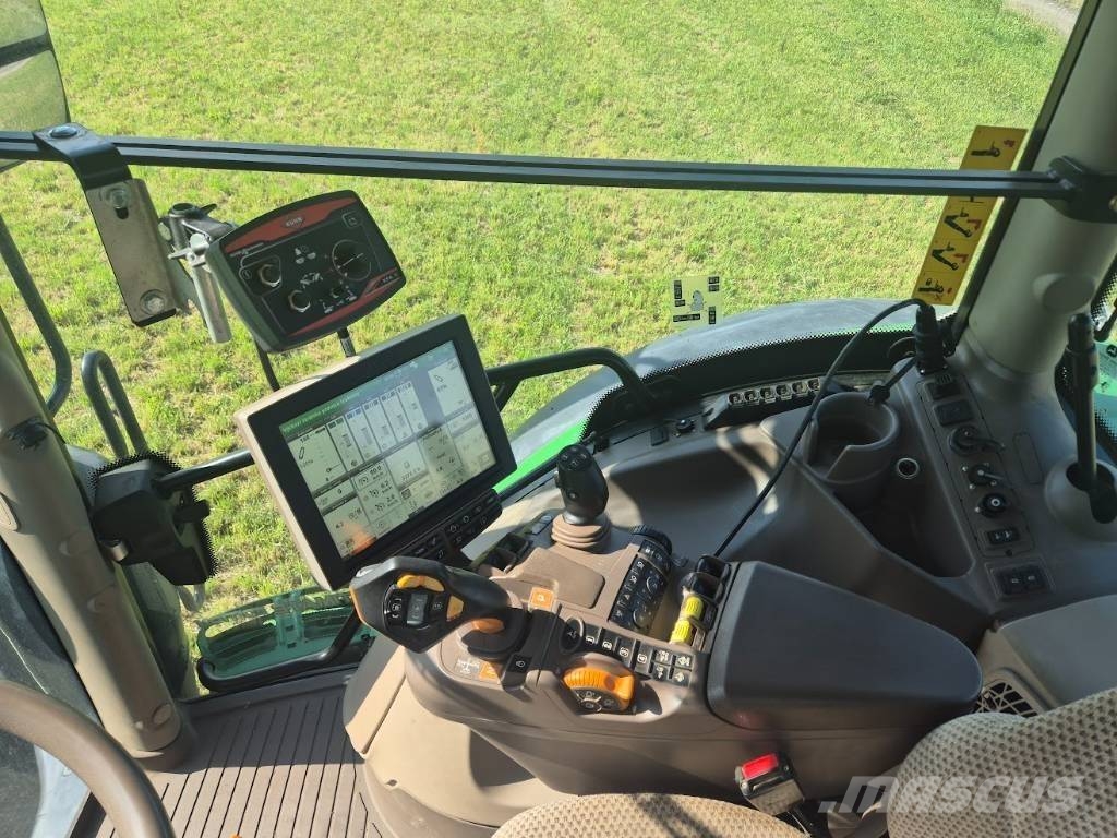 John Deere 6215 R Ultimate Traktorer