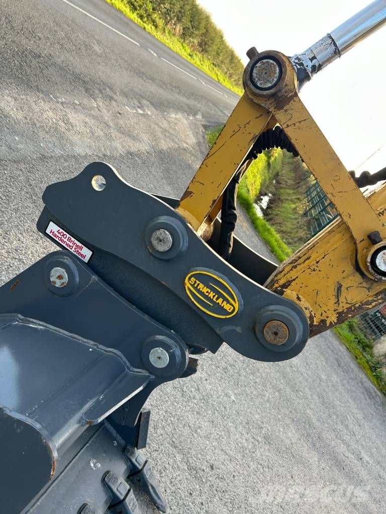 CAT 308 CR Midi excavators 7t - 12t