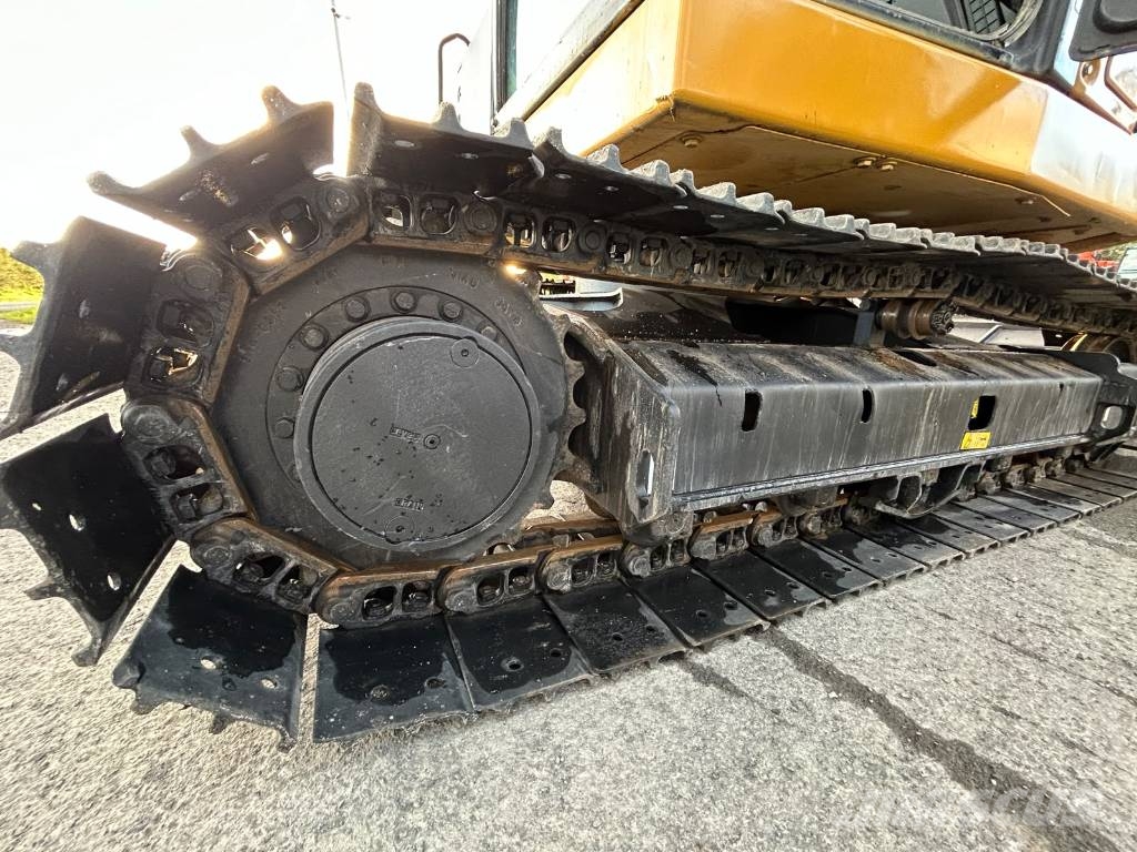 CAT 308 CR Midi excavators 7t - 12t