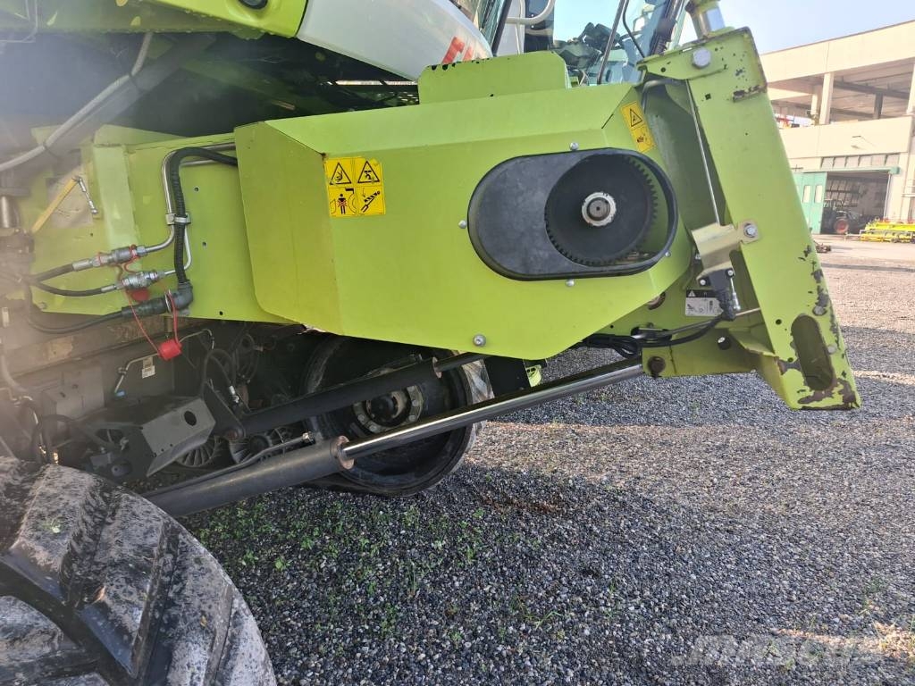 CLAAS Lexion 750 TT Sklízecí mlátičky