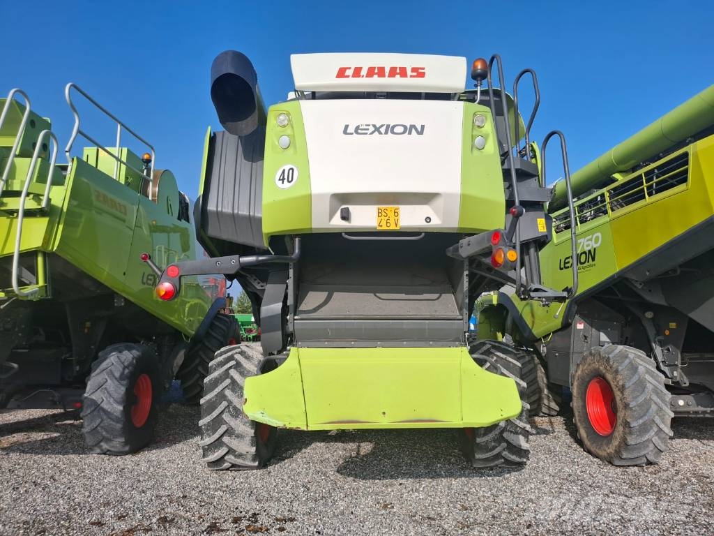 CLAAS Lexion 750 TT Sklízecí mlátičky