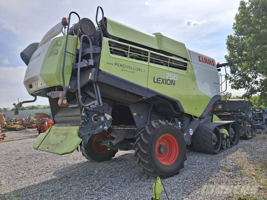 CLAAS Lexion 750 TT Зернозбиральні комбайни
