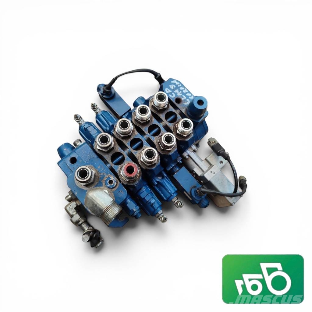 CLAAS Scorpion 6030 CP Hydraulic distributor 87358438 Υδραυλικά