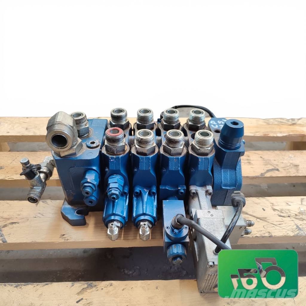CLAAS Scorpion 6030 CP Hydraulic distributor 87358438 Υδραυλικά
