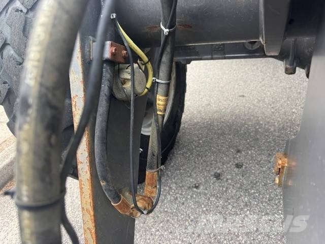 Volvo L 30 B Iekrāvēji uz riteņiem