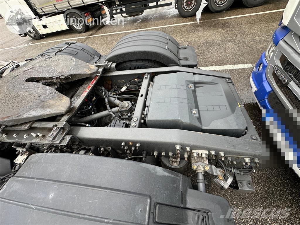 Volvo FH-500 牵引车