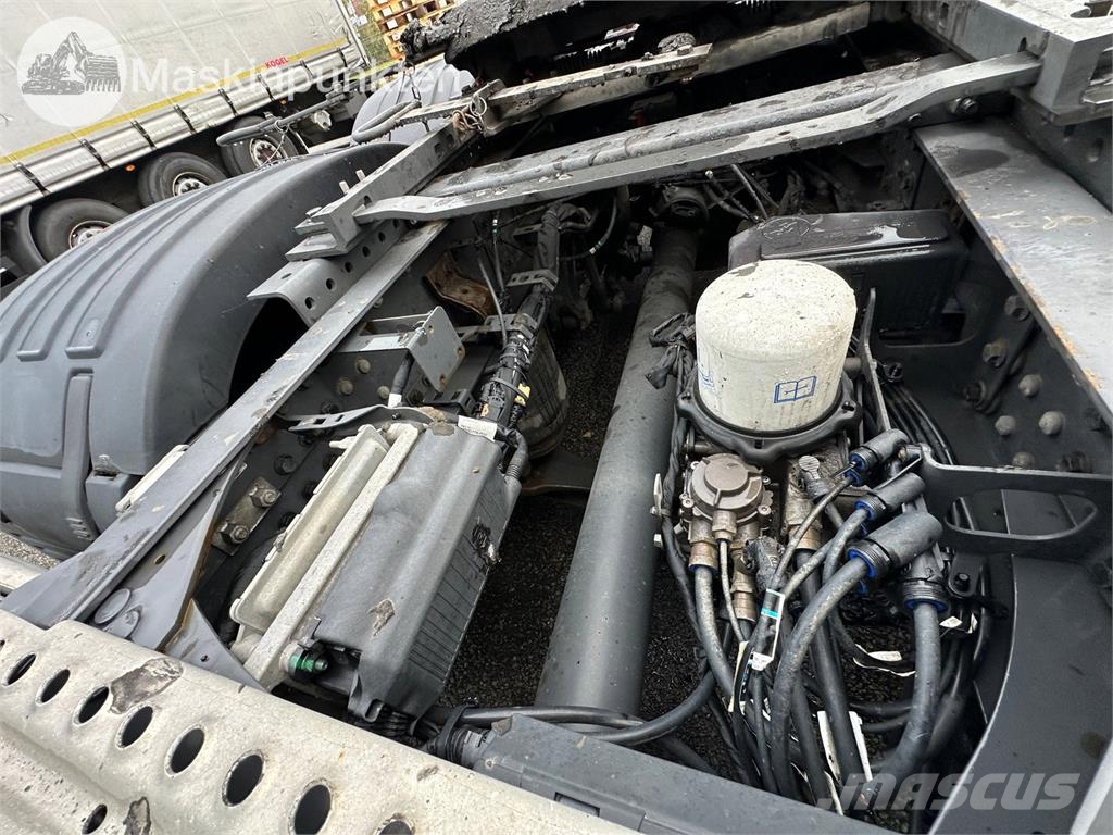 Volvo FH-500 牵引车