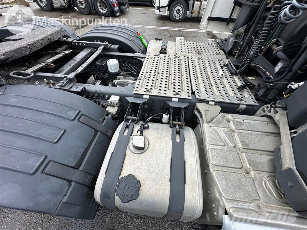 Volvo FH-500 牵引车