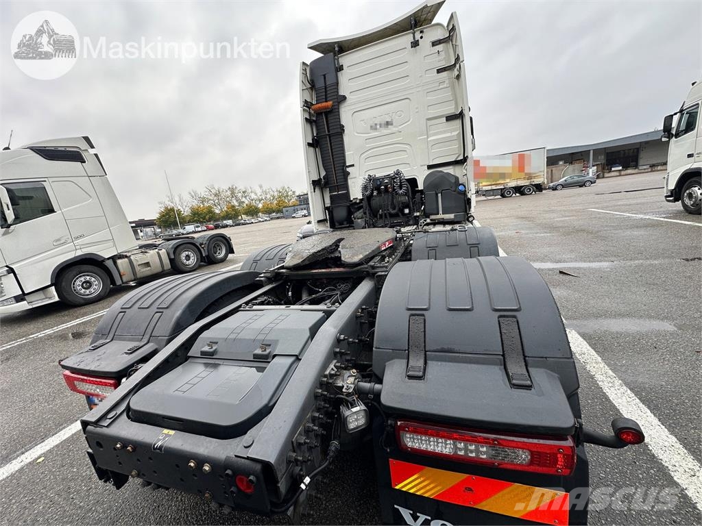 Volvo FH-500 牵引车
