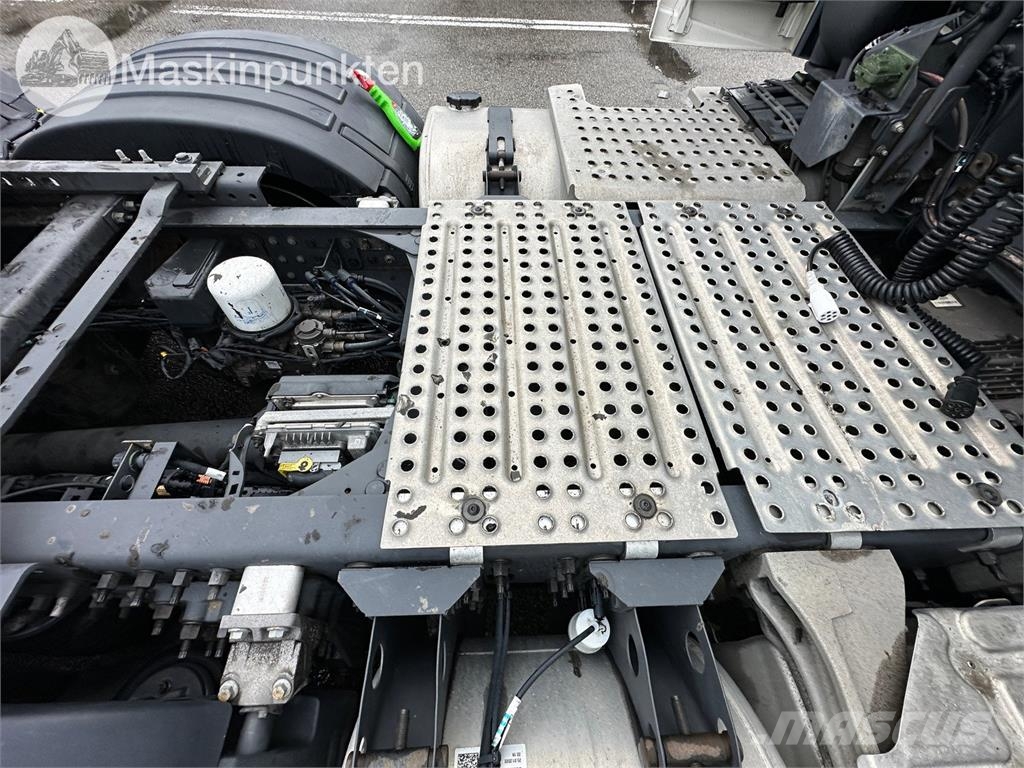 Volvo FH-500 牵引车