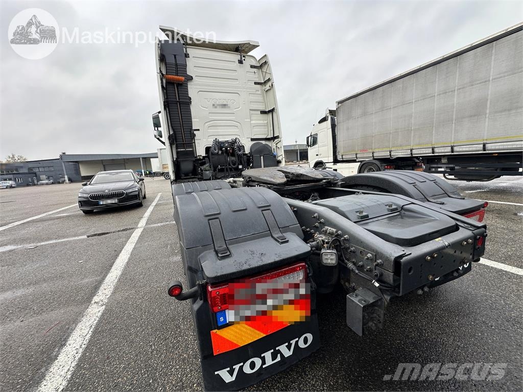 Volvo FH-500 牵引车