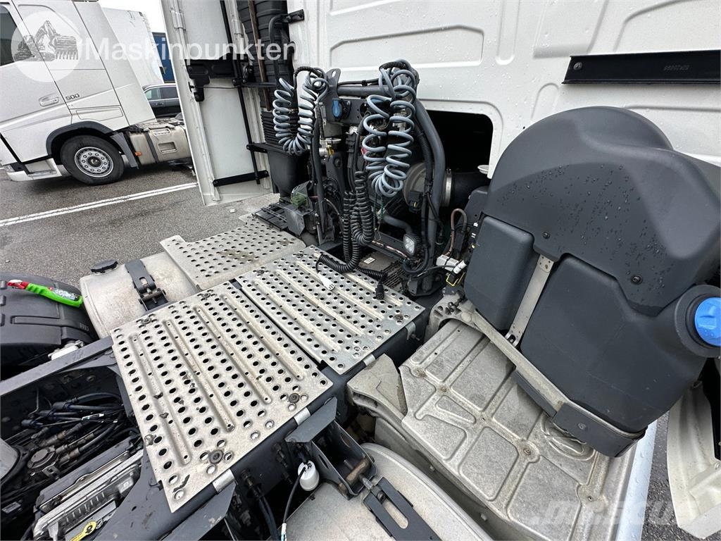 Volvo FH-500 牵引车