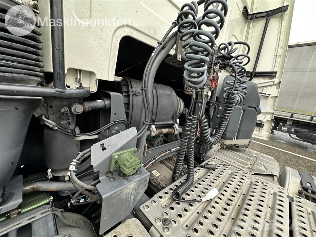 Volvo FH-500 牵引车
