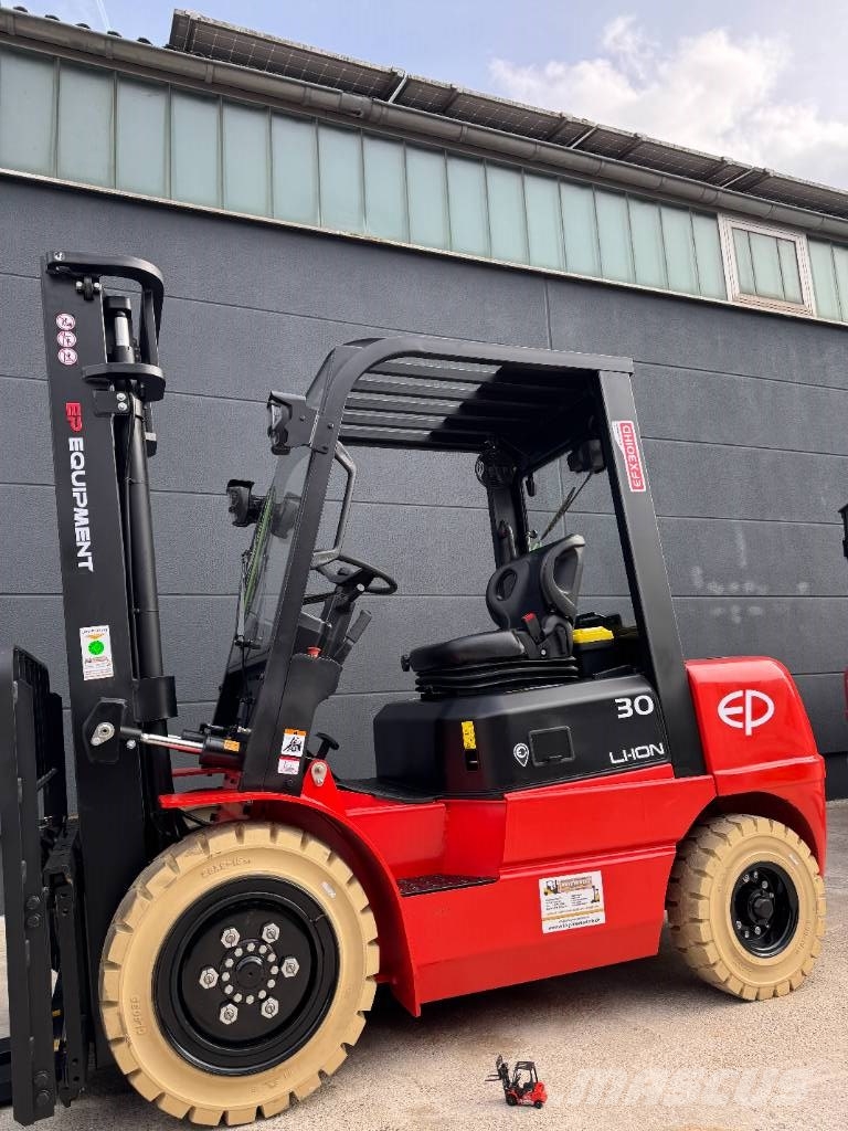 EP EFXZ 301 Electric forklifts