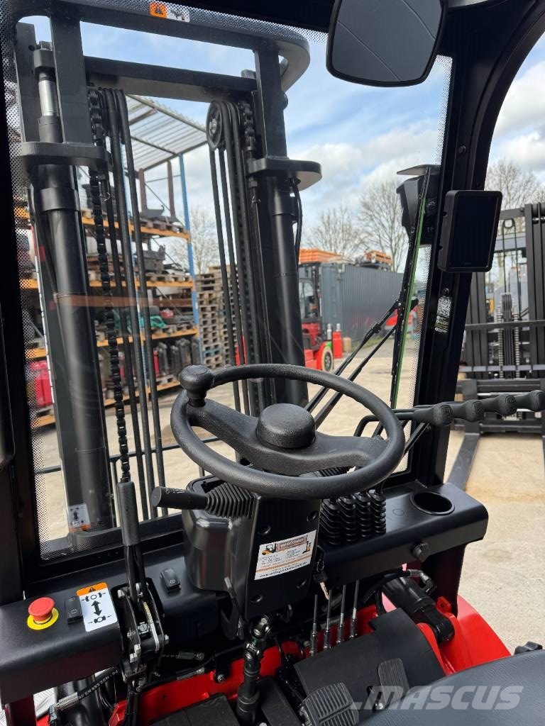 EP EFXZ 301 Electric forklifts