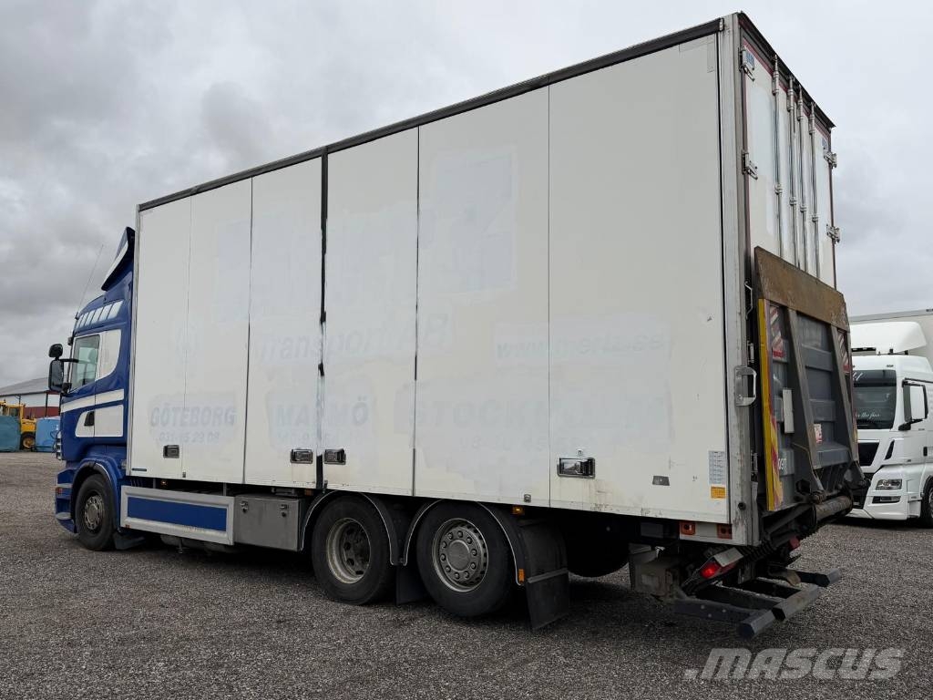 Scania R560LB6X2*4MNB 3589 Camiones con caja de remolque