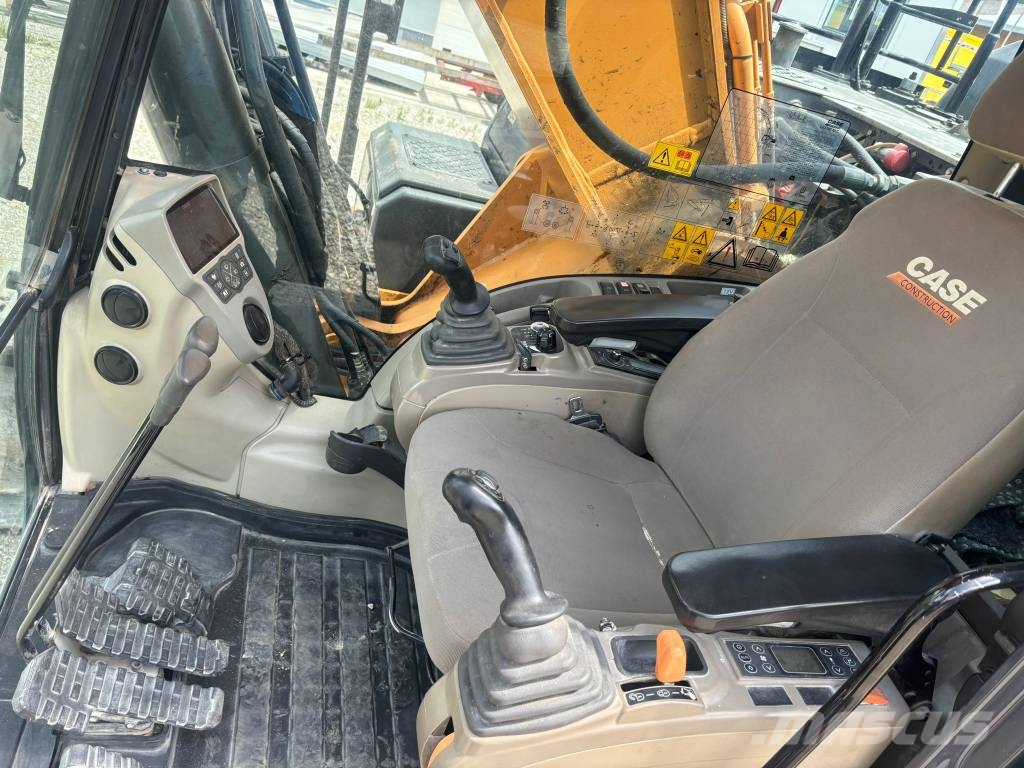 CASE CX 370 D Rupsgraafmachines