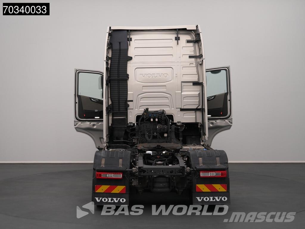 Volvo FH 460 4X2 XL APK 01-2028 2x Tanks I-ParkCool Navi Vilcēji