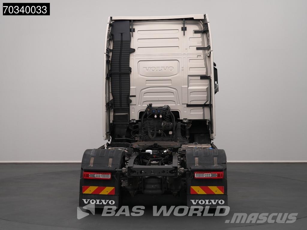 Volvo FH 460 4X2 XL APK 01-2028 2x Tanks I-ParkCool Navi Vilcēji