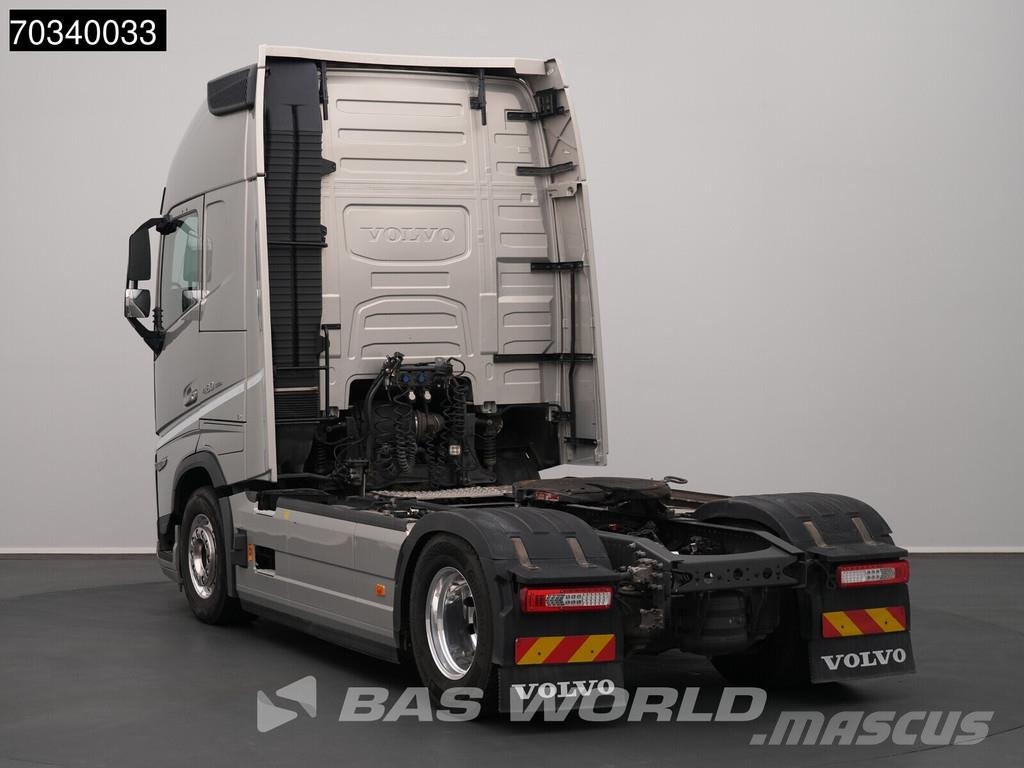 Volvo FH 460 4X2 XL APK 01-2028 2x Tanks I-ParkCool Navi Vilcēji
