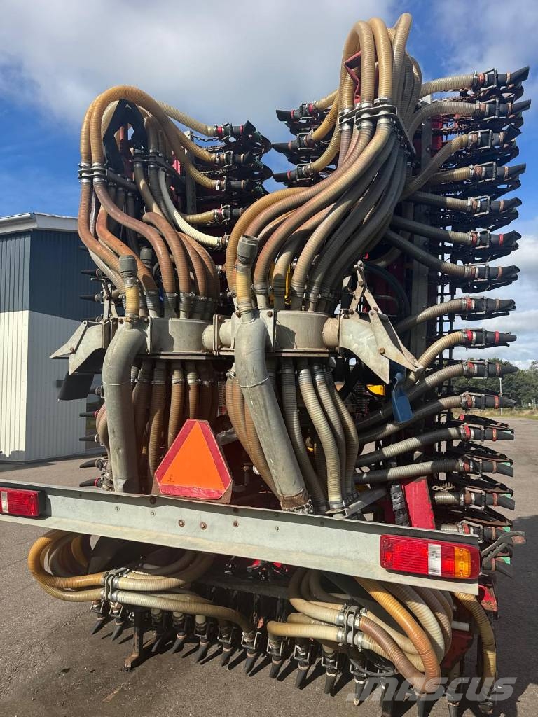 Vredo ZB3 12 meter grønjordsnedfælder Цистерни для перевезення суспензій