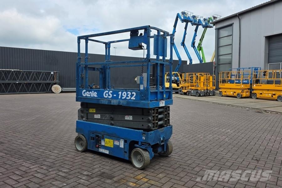 Genie GS1932 Electric, Working Height 7.8 m, 227kg Capac Saxliftar