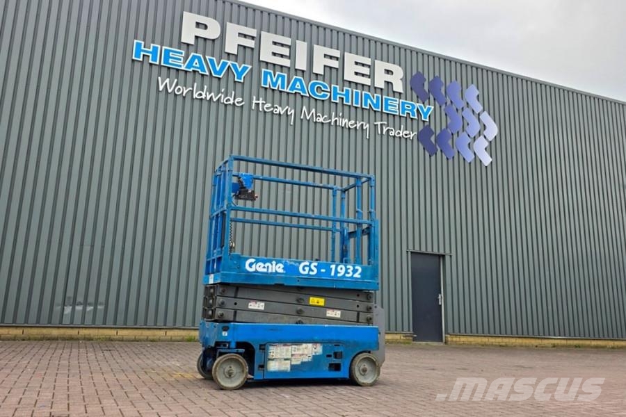 Genie GS1932 Electric, Working Height 7.8 m, 227kg Capac Saxliftar