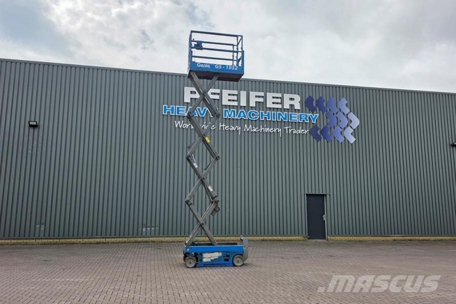 Genie GS1932 Electric, Working Height 7.8 m, 227kg Capac Saxliftar