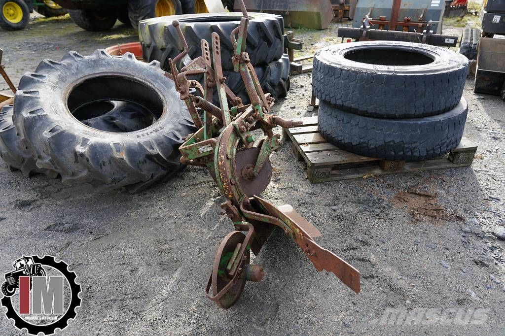 ARVIKA TD114 ENSKÄRIG PLOG Tavalised adrad